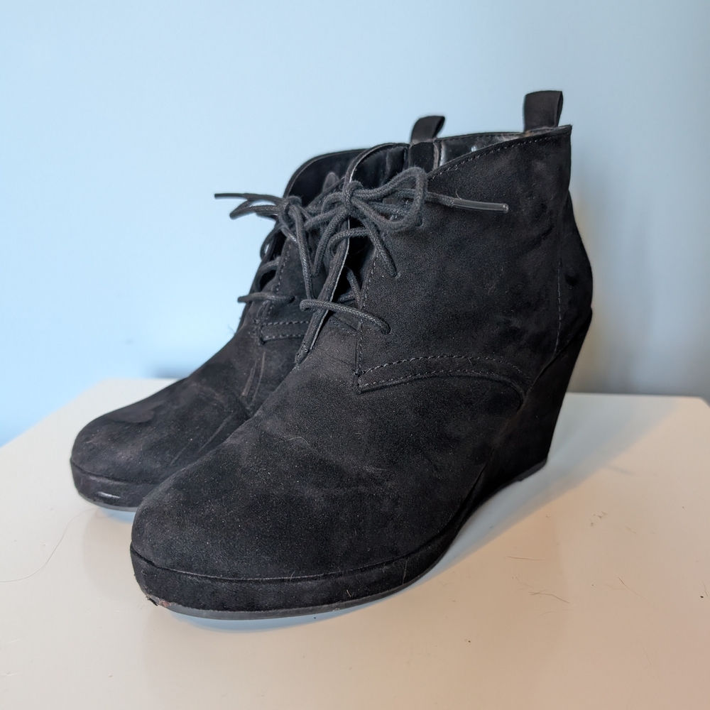 DV Dolce Vita Black Suede Wedge Booties